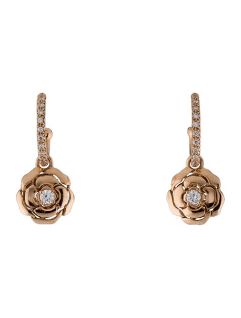 2022 chanel earrings|Chanel extrait earrings.